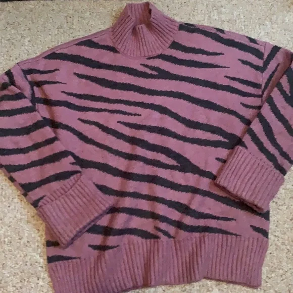 Marled Pink and Black Zebra Stripe Sweater 80s throwback - Picture 1 of 5